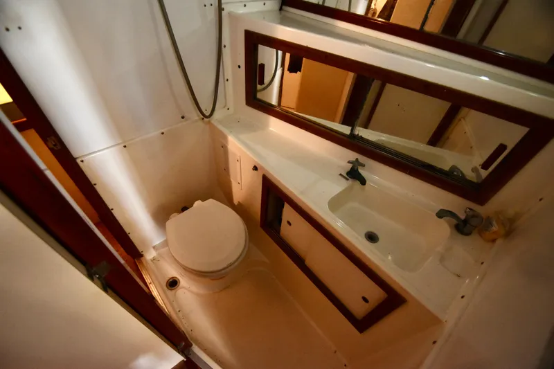 Mystic Blue Yacht Photos Pics 