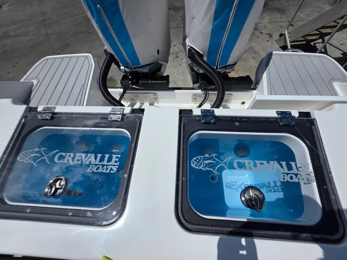 It's So Easy Yacht Photos Pics 