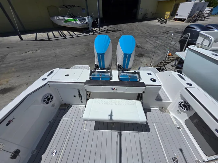 It's So Easy Yacht Photos Pics 