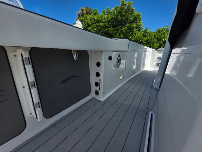 It's So Easy Yacht Photos Pics 