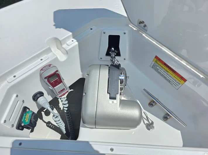 It's So Easy Yacht Photos Pics 