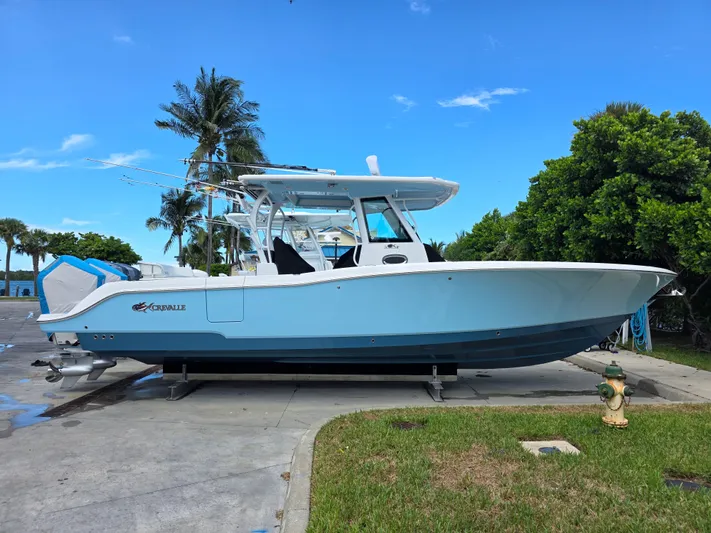 It's So Easy Yacht Photos Pics 