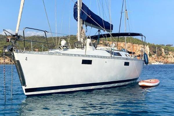 Beneteau Oceanis 390