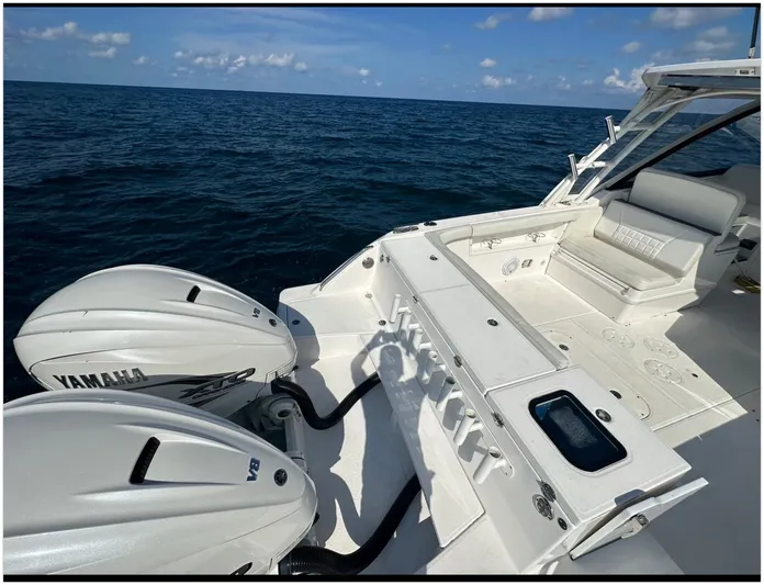  Yacht Photos Pics 2019 Everglades 340 DC boat with Yamaha engines on open sea.