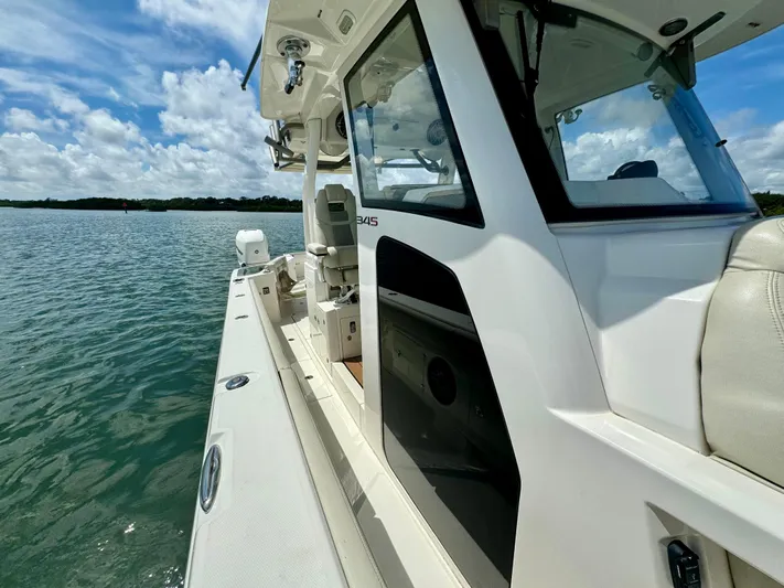 Mermaiden Yacht Photos Pics 2020 Solace 345 boat on calm water under a blue sky.