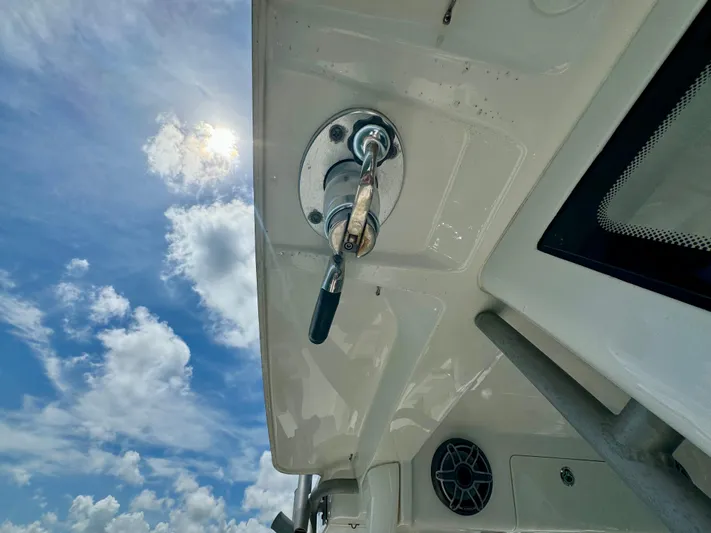 Mermaiden Yacht Photos Pics Solace 345 boat detail with sky view, 2020 model.