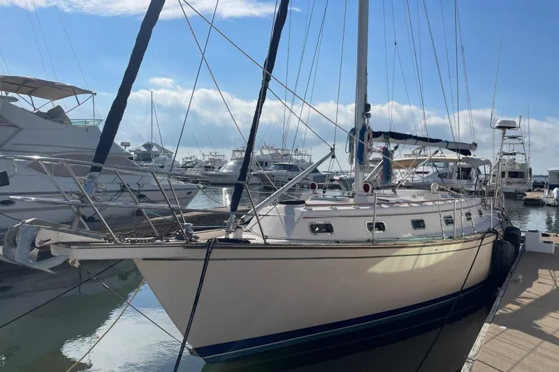 Dream Flower Yacht Photos Pics Island Packet 40