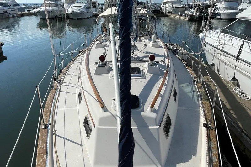 Dream Flower Yacht Photos Pics 1995 Island Packet 40