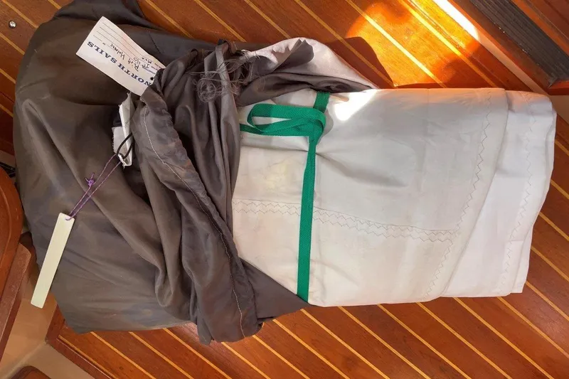 Dream Flower Yacht Photos Pics 1995 Island Packet 40 "Dream Flower" main sail