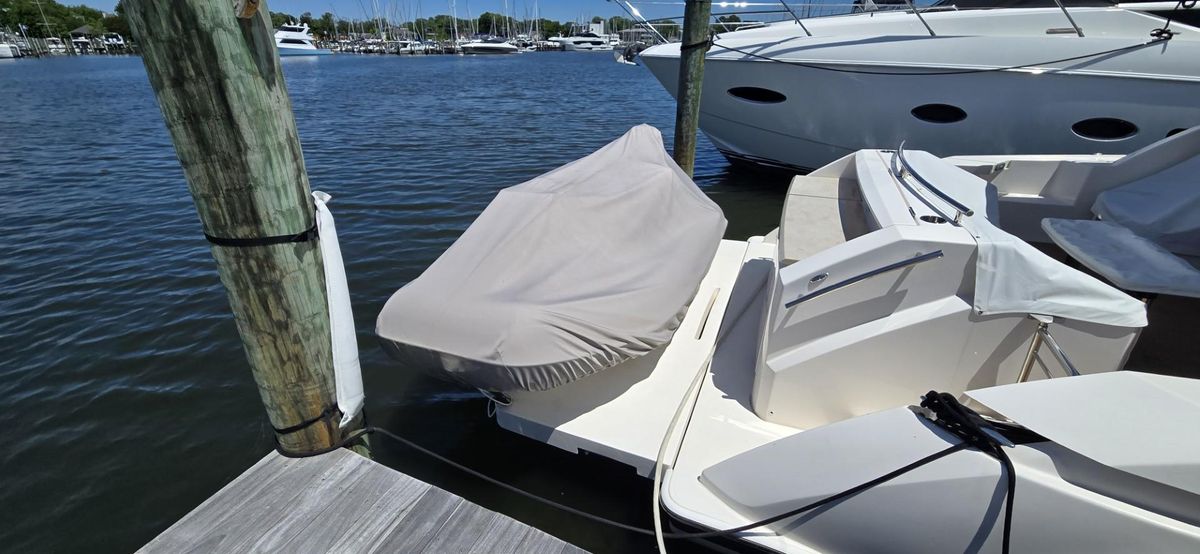 2016 Tiara Yachts 44 