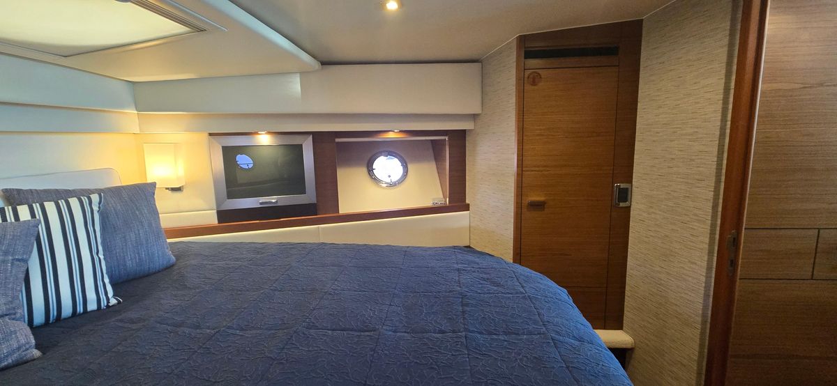 2016 Tiara Yachts 44 