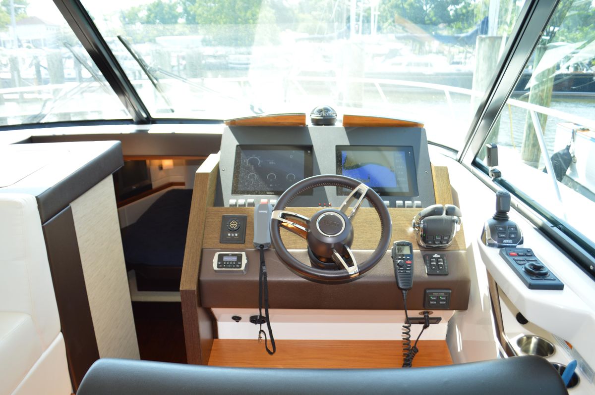 2016 Tiara Yachts 44 