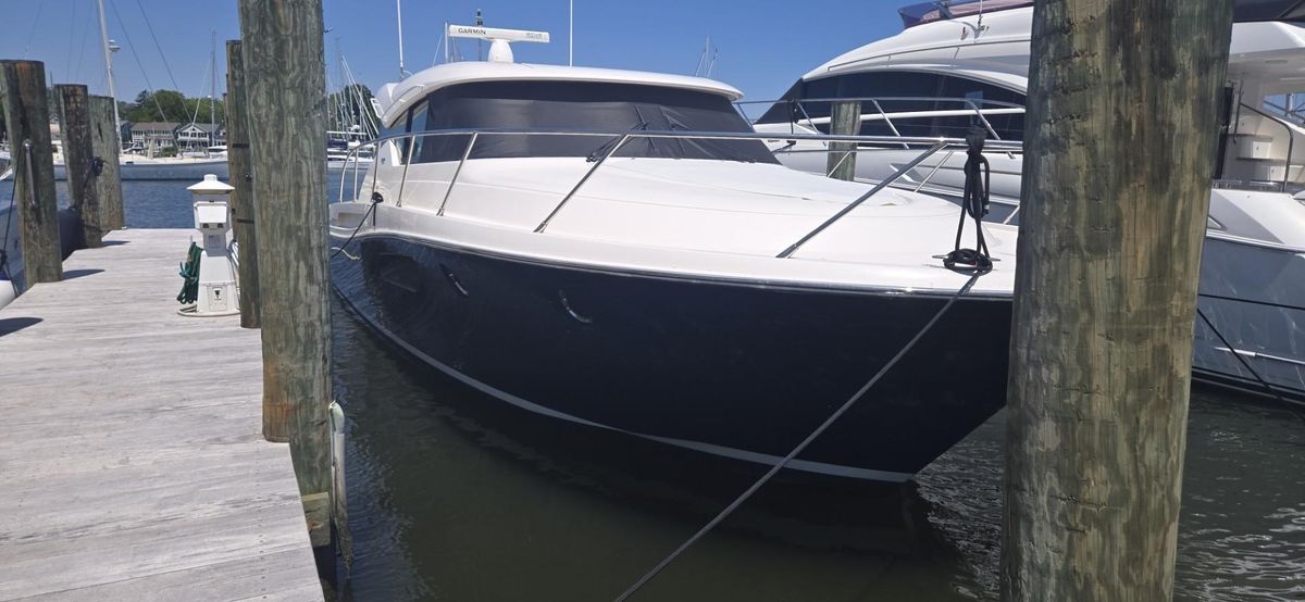 2016 Tiara Yachts 44 