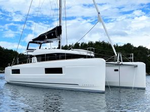 Lagoon 40