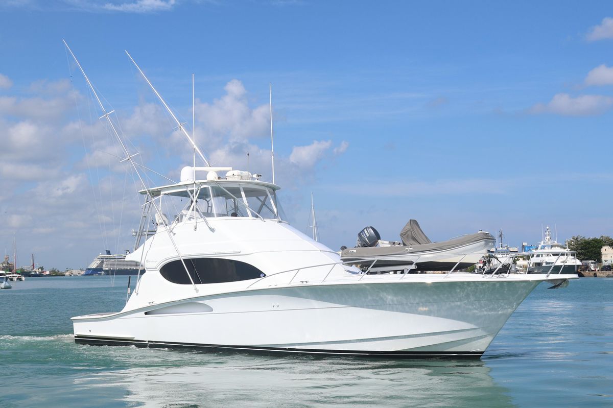 2004 Hatteras 54 