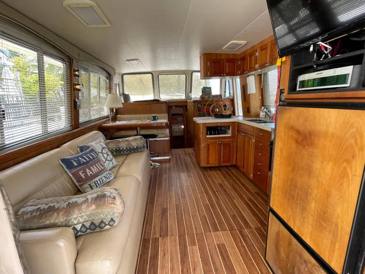 Knot So Fast Yacht Photos Pics 