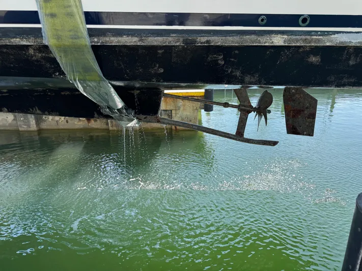 Knot So Fast Yacht Photos Pics 