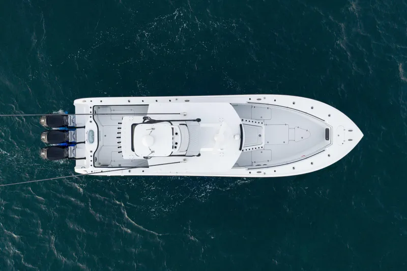  Yacht Photos Pics Top view of 2023 Yellowfin 42 Offshore boat on open water.