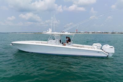 Bahama 41 Center Console