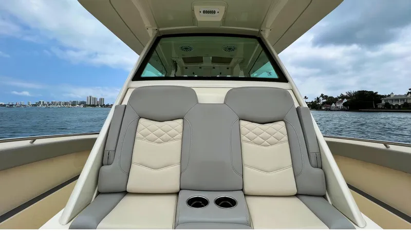 Seaduction Yacht Photos Pics Scout 33 SEADUCTION - Forward Seating