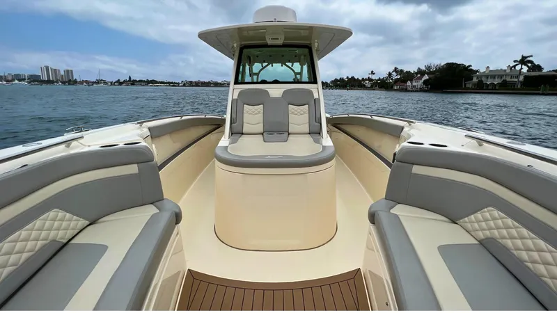 Seaduction Yacht Photos Pics Scout 33 SEADUCTION - Forward Seating