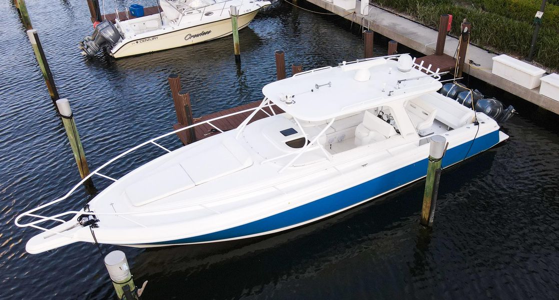 2007 Intrepid 390 Sport Yacht