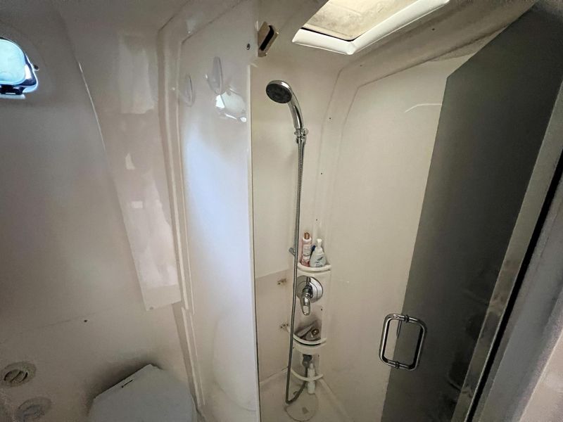 2007 Intrepid 390 Sport Yacht
