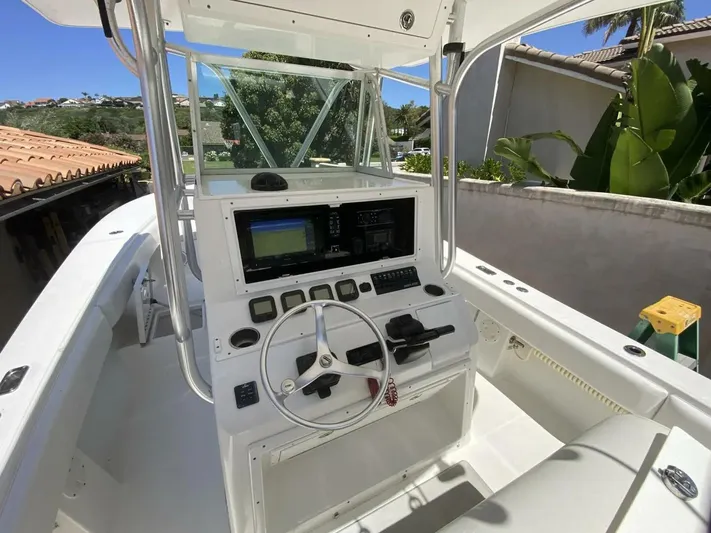  Yacht Photos Pics 2007-Regulator-29-FS