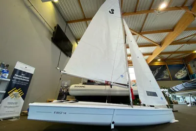 2023 Beneteau First 14