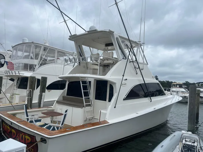 Amp'd Up Yacht Photos Pics 