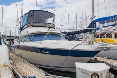 Wellcraft 3300 Sport Bridge