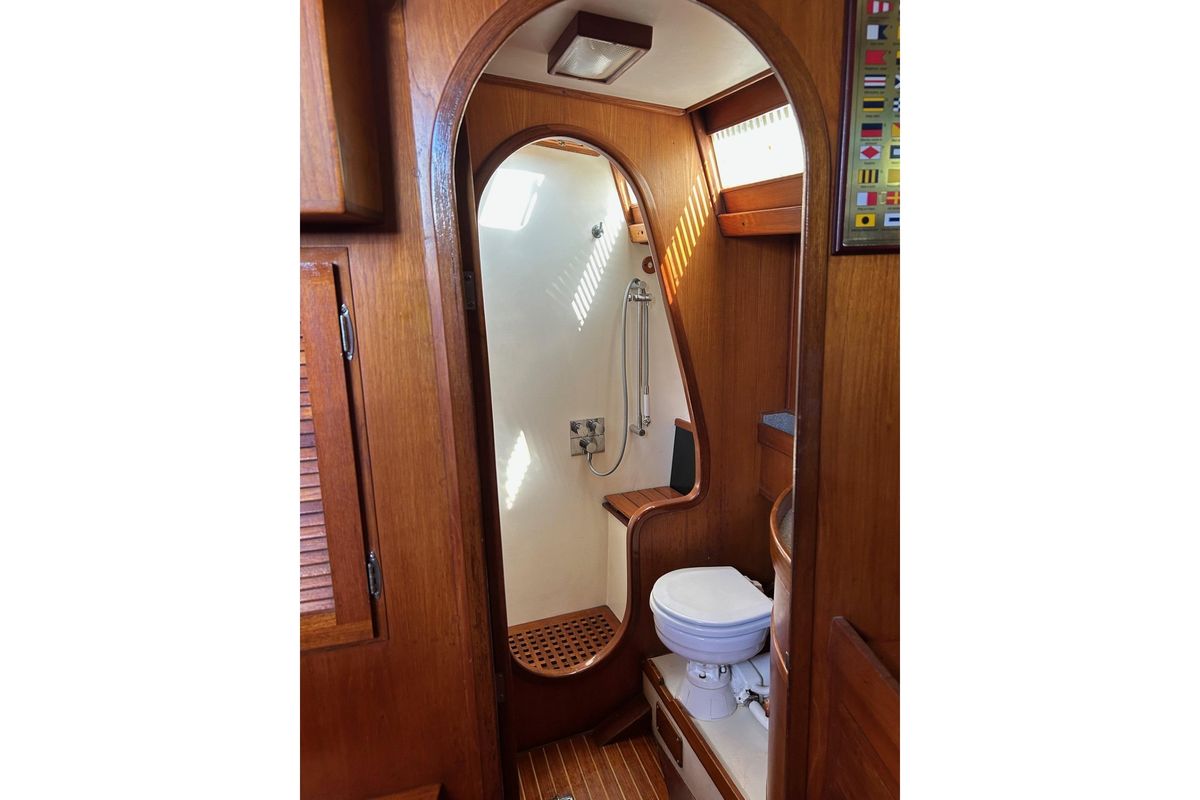 1986 Cambria 44 