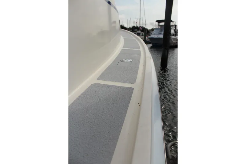 Miss Jennie Yacht Photos Pics Close-up of 2008 H&H Marine 38 boat deck, docked at marina.