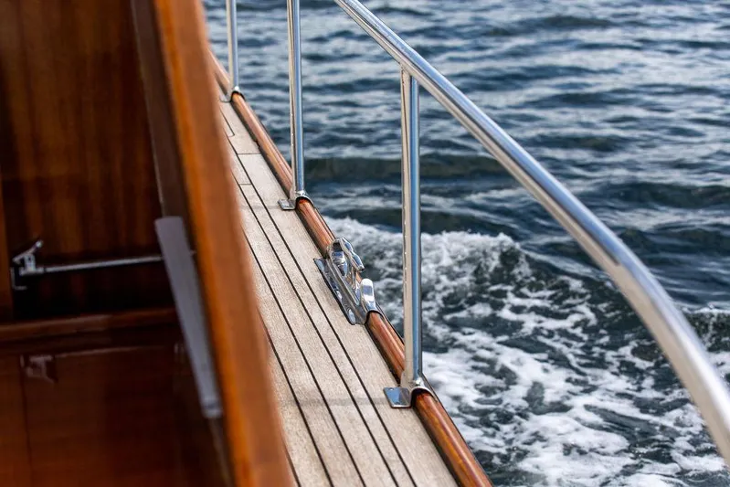 Grace Yacht Photos Pics 