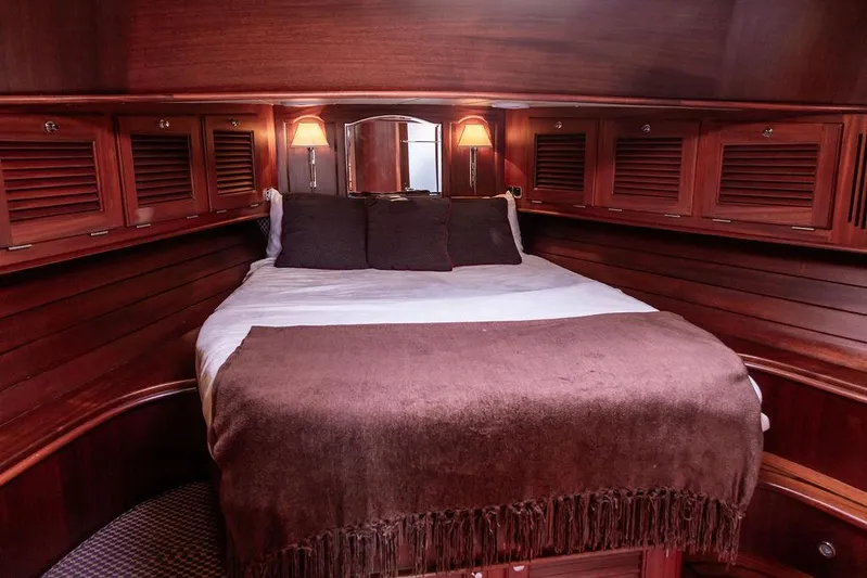 Grace Yacht Photos Pics 