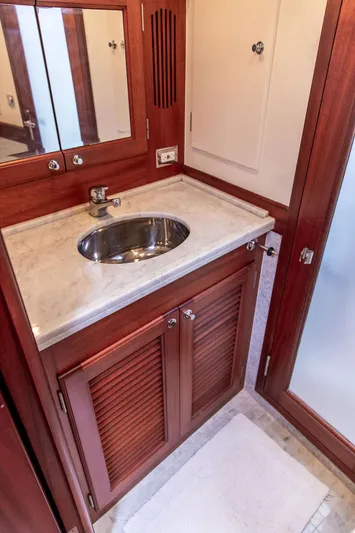 Grace Yacht Photos Pics 