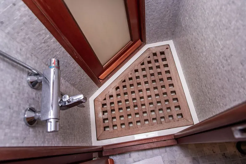 Grace Yacht Photos Pics 