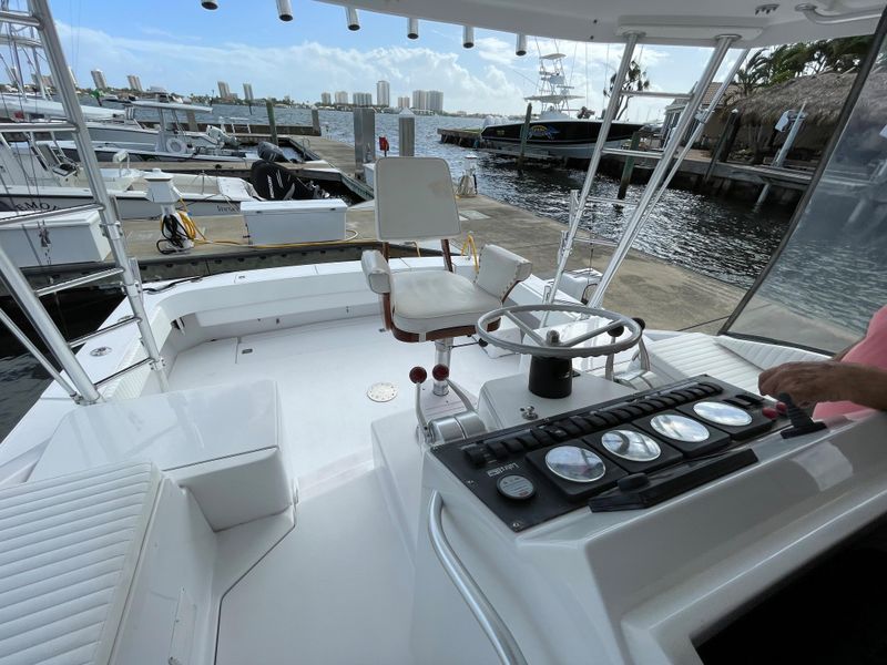 1998 Luhrs 40 Open