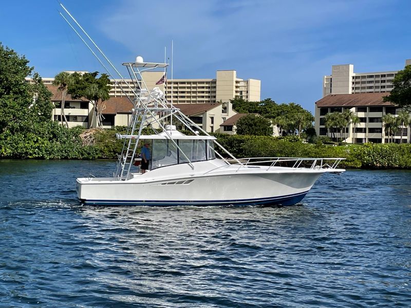 1998 Luhrs 40 Open