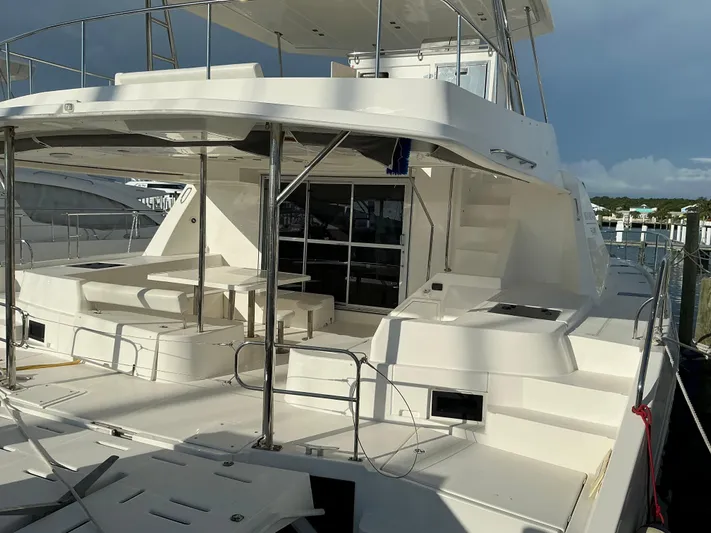 The Dance Yacht Photos Pics 