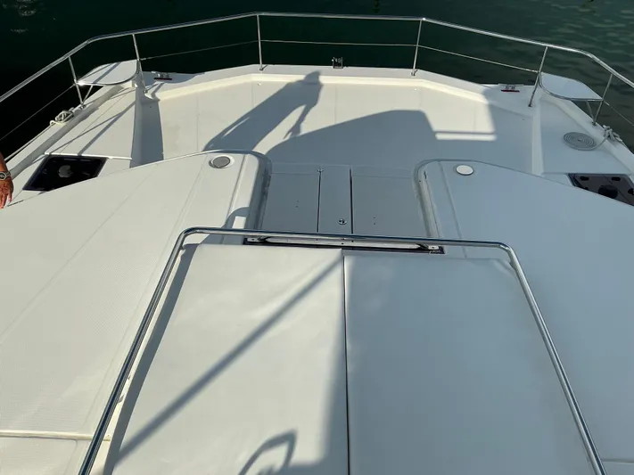 The Dance Yacht Photos Pics 