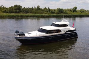 Aquanaut Unico 1500 Pilot House