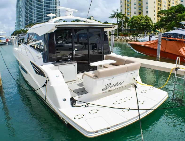 2015 Sea Ray 470 Sundancer