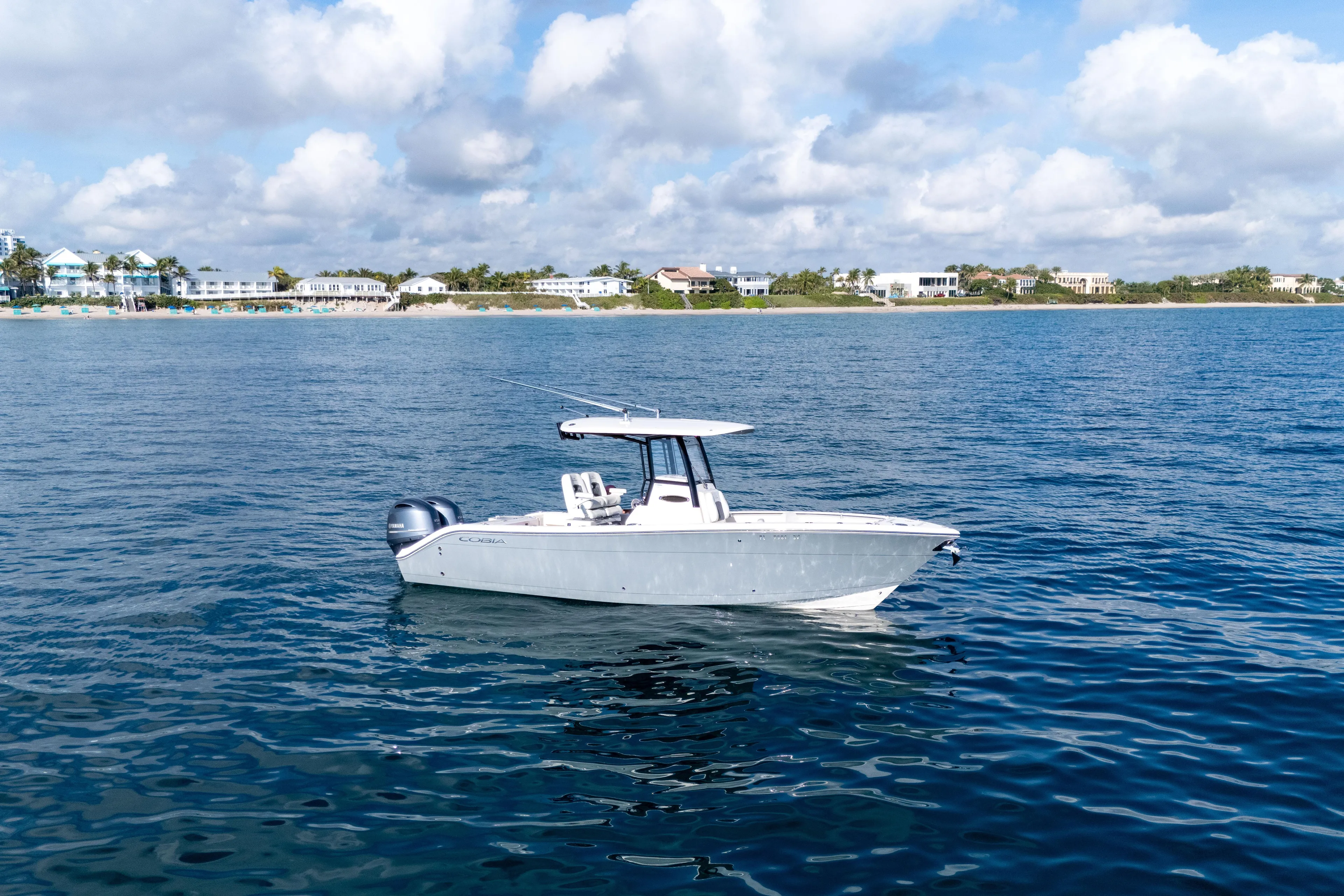 2021 Cobia 262 Center Console