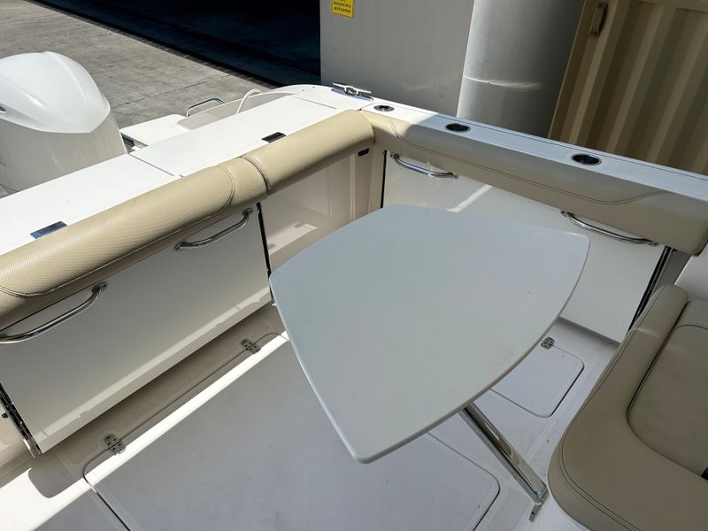 2017 Pursuit DC 325 Dual Console