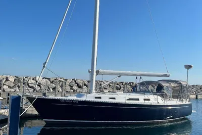 Freedom 36