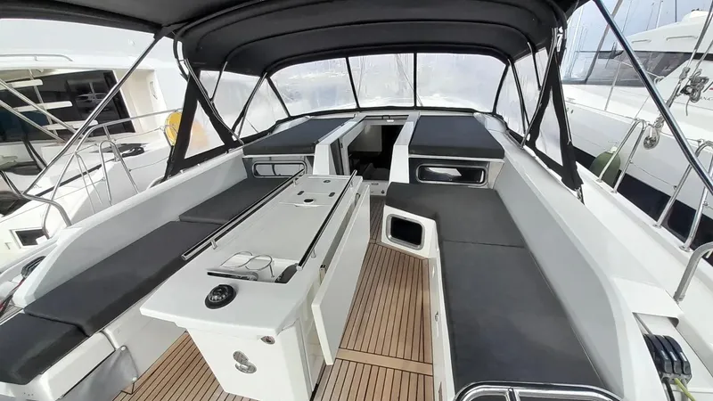 1725 Yacht Photos Pics 2022 Beneteau Oceanis 51.1 yacht cockpit with sleek seating and modern design.
