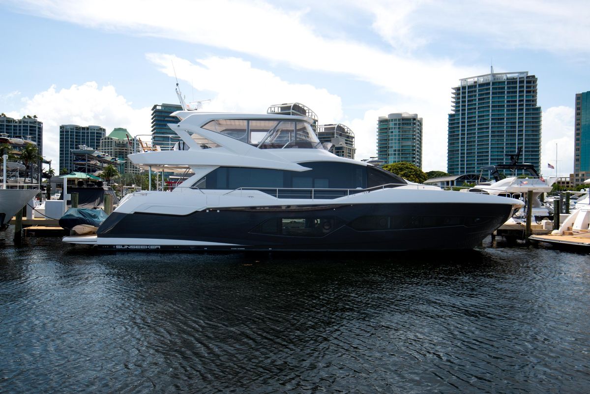 2020 Sunseeker 76 