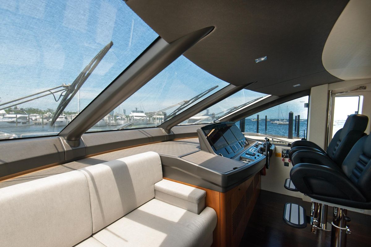 2020 Sunseeker 76 