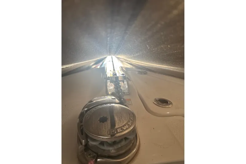 Hat Trick Yacht Photos Pics Windlass